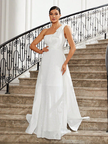 Butterfly Detail One Shoulder Wedding Dress With Beaded Splicing And Large Hem