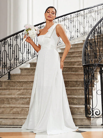 Butterfly Detail One Shoulder Wedding Dress With Beaded Splicing And Large Hem