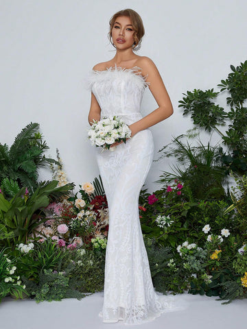 Chic Strapless Feather Trimming Beaded Maxi Evening Dress