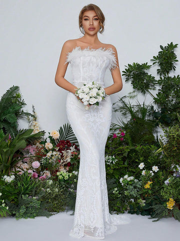 Chic Strapless Feather Trimming Beaded Maxi Evening Dress