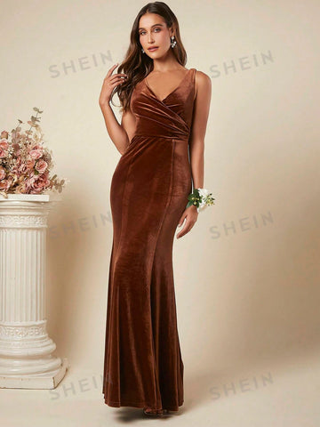 Crisscross Backless Velvet Bridesmaid Dress