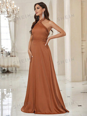 Crisscross Zipper Backless Halter Bridesmaid Dress