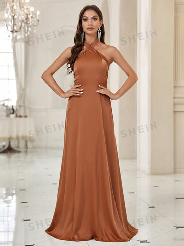 Crisscross Zipper Backless Halter Bridesmaid Dress