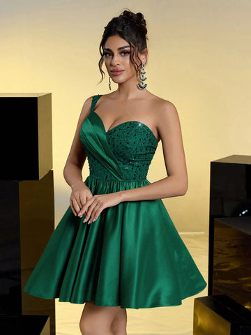Elegant And Fashionable Dark Green Sequin Cut Satin One-Shoulder Pleated Bubble Skirt Suitable For Evening Bachelorette Party, Date, Birthday, Back-To-School Season, Prom Dress