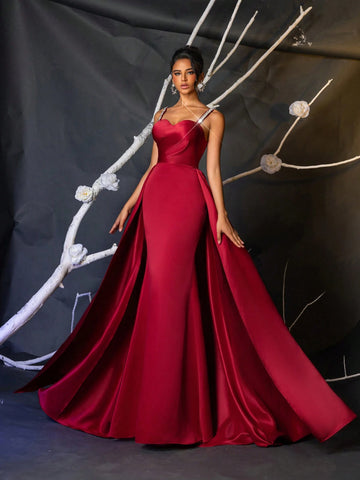 Elegant And Gorgeous Classic Wine Red Satin Fine Shiny Diamond Chain Shoulder Straps Spliced Peach Chest Sleeveless Gathered Fishtail Hem Spliced Oversized Outer Piece Evening Dance Party Heavy Evening Dress