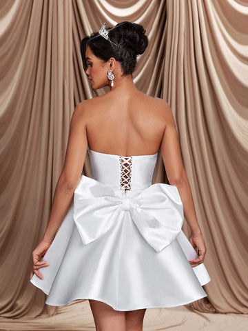 Elegant And Gorgeous Luxury Beige Strapless Strapless Beaded Embroidered Satin Ruffled Tutu Skirt With Large Skirt And Long Bow, Suitable For Wedding, Party, Prom, Vacation, Bridal Gift Shower Dress