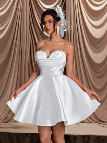 Elegant And Gorgeous Luxury Beige Strapless Strapless Beaded Embroidered Satin Ruffled Tutu Skirt With Large Skirt And Long Bow, Suitable For Wedding, Party, Prom, Vacation, Bridal Gift Shower Dress