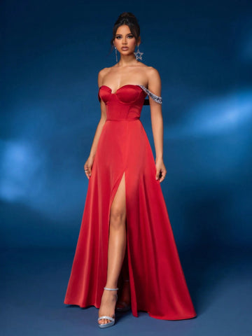 Elegant And Gorgeous Red Off-Shoulder Butterfly Bustier, With Fishbone Press Line Sleeves And Shiny Patchwork. Satin Fabric With High Slit And Large A-Line Hem. Floor-Length Heavy Formal Evening Dress