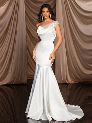 Elegant And Gorgeous White Luxury Bead Embroidered Lace Flower One Shoulder Plus Small Cap Sleeves Neckline Flower Beads And 3D Lace Design Fishtail Skirt Floor Length Suitable For Wedding Events Bachelorette Party Holiday Prom Informal Wedding Dress