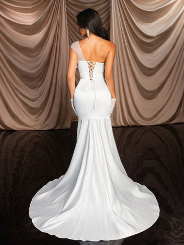 Elegant And Gorgeous White Luxury Bead Embroidered Lace Flower One Shoulder Plus Small Cap Sleeves Neckline Flower Beads And 3D Lace Design Fishtail Skirt Floor Length Suitable For Wedding Events Bachelorette Party Holiday Prom Informal Wedding Dress