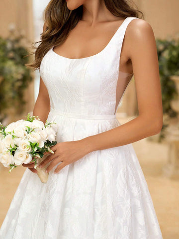 Elegant And Gorgeous White Palace Flower Jacquard Satin High-Waisted Bust Cup Backless Large A-Line Swing Suitable For Weddings, Festivals, Bachelor Parties, Prom Extra Long Tail Wedding Dress