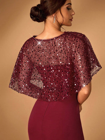 Elegant And Gorgeous Wine Red Mesh Sequins Sequins Embroidery Stitching Stretch Knitted Fabric Round Neck Detachable Cape Two-Piece Tube Top Fishtail Style Sequin Belt For Wedding Events Evening Party Formal Mother Of The Bride Dress Evening Dress