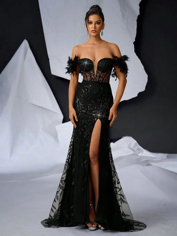Elegant And Luxurious Black Off Shoulder Deep V-Neck Chest Cup Feather  Graduation Season, Wedding Season, And Other Formal Occasions. (Sleeve Cuffs Are Made Of Real Turkey Feathers)