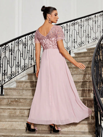 Elegant And Romantic Embroidered Women'S Evening Dress