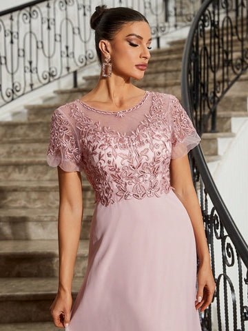 Elegant And Romantic Embroidered Women'S Evening Dress