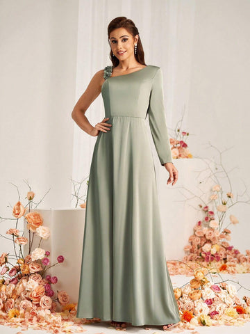Elegant And Romantic Green Satin Fabric With Long Sleeves, Three-Dimensional Floral Lace Stitching As Shoulder Straps, Back Collar, Micro Fishtail Hem, Suitable For Wedding Occasions, Formal Bridesmaid Dresses
