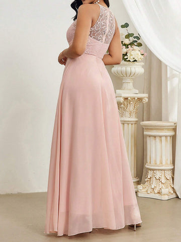Elegant And Romantic Lace Applique Halter Neck Bridesmaid Dress
