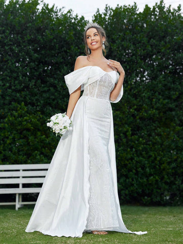 Elegant And Romantic One-Shoulder Wedding Dress With Pleating Details  With Hanging Sleeves And Large Hem Chest Pleats And Padded Structure, Fine Sequin Embroidered Pattern Fabric Suitable For Romantic Wedding Season Wedding Event Occasions Wedding Dress
