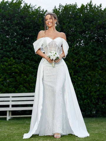 Elegant And Romantic One-Shoulder Wedding Dress With Pleating Details  With Hanging Sleeves And Large Hem Chest Pleats And Padded Structure, Fine Sequin Embroidered Pattern Fabric Suitable For Romantic Wedding Season Wedding Event Occasions Wedding Dress