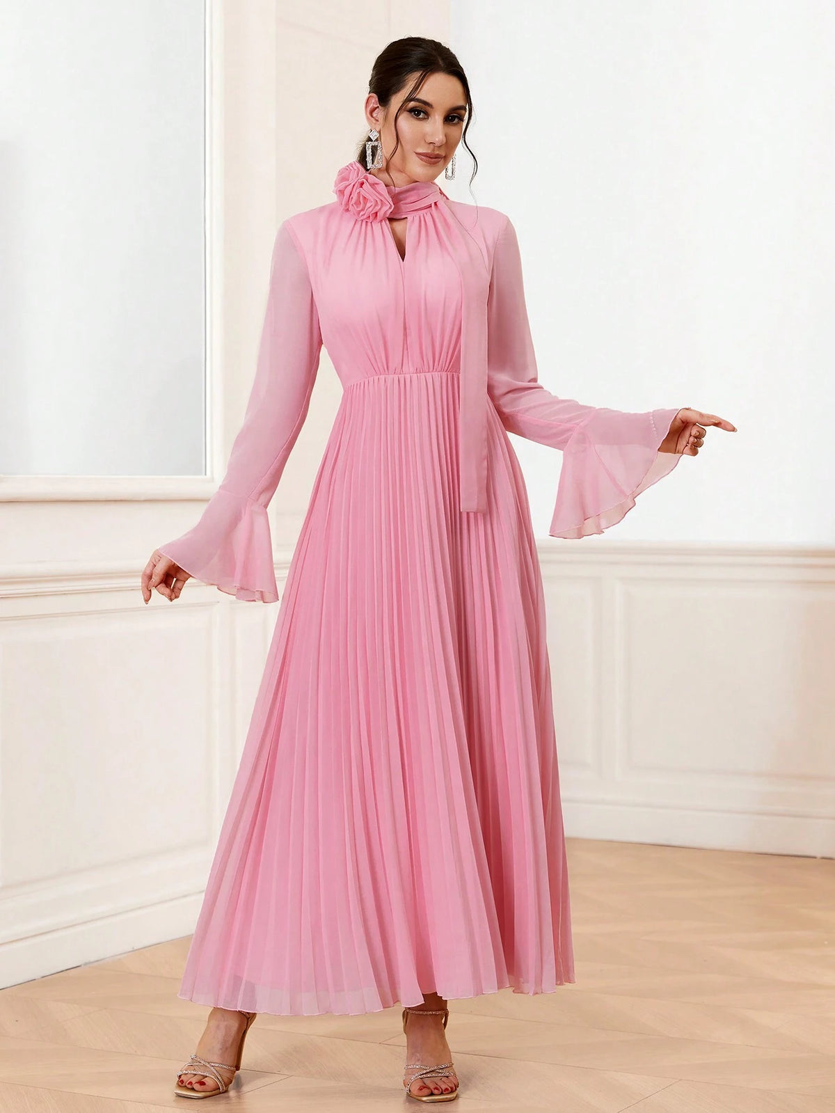 Elegant And Romantic Pleated 3d Flower Bridesmaid Dress