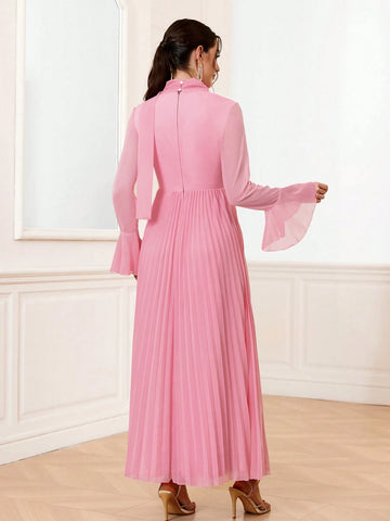 Elegant And Romantic Pleated 3d Flower Bridesmaid Dress