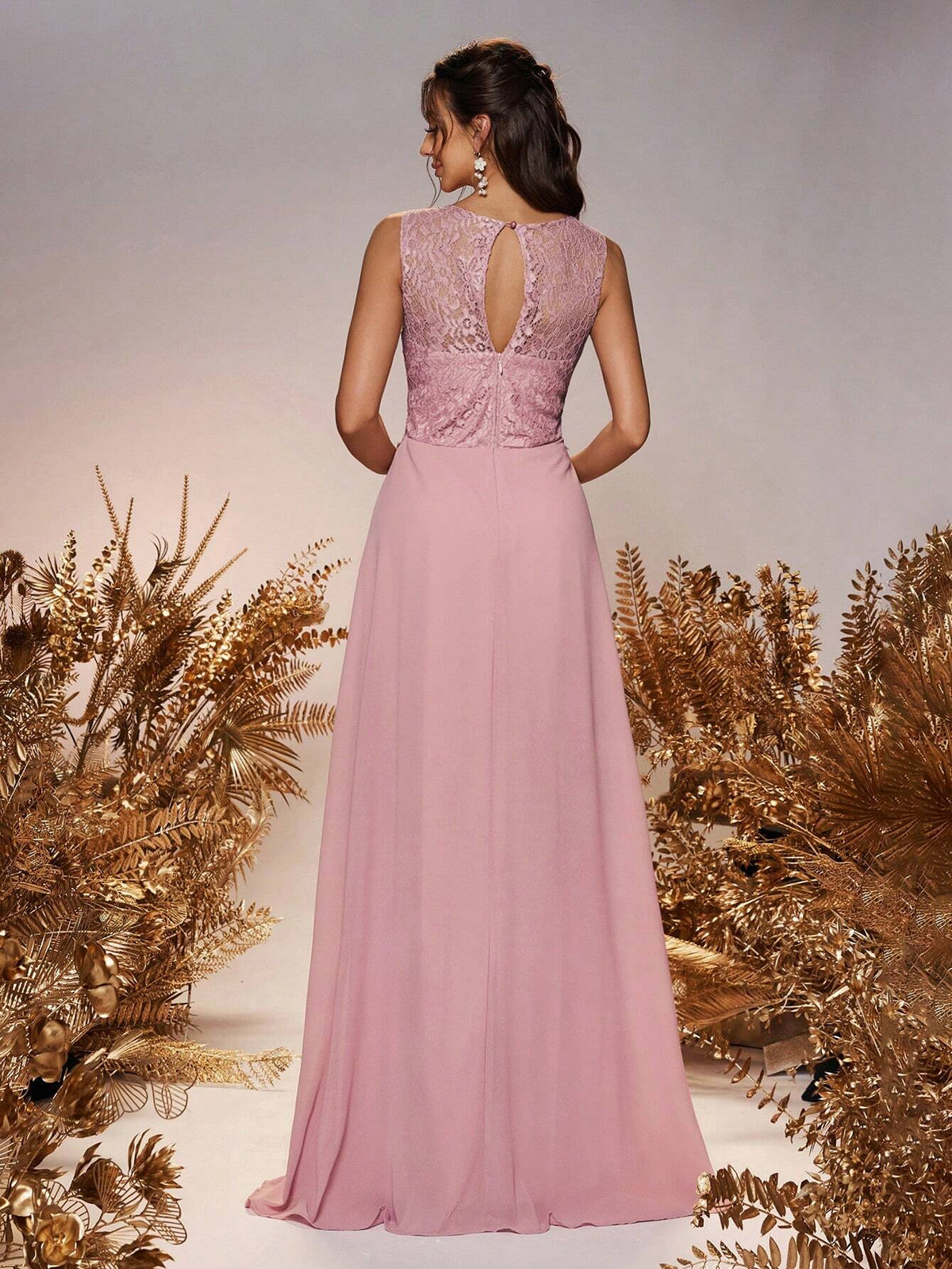 Elegant And Romantic Shrimp Pink Lace Cut Chiffon Lace Round Neck Vest Dress With Hollow A-Swing At The Waist And Open Water Drop Mushroom Buckle At The Back For Adjustment, Suitable For Wedding Events And Bridesmaid Dresses