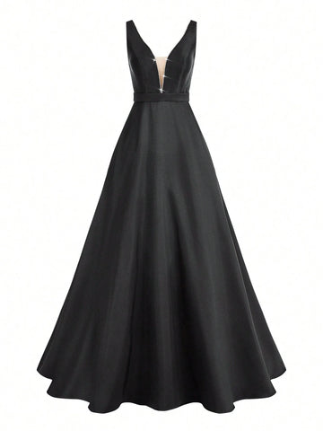 Elegant And Simple Wide-Shoulder Black Dress With Deep V-Neck And Contrast Mesh  Lace Up Back Dress, Suitable For Bachelor Parties, Weddings, Events And Various Banquets And Dancing Parties. Formal Ball Gown For Women