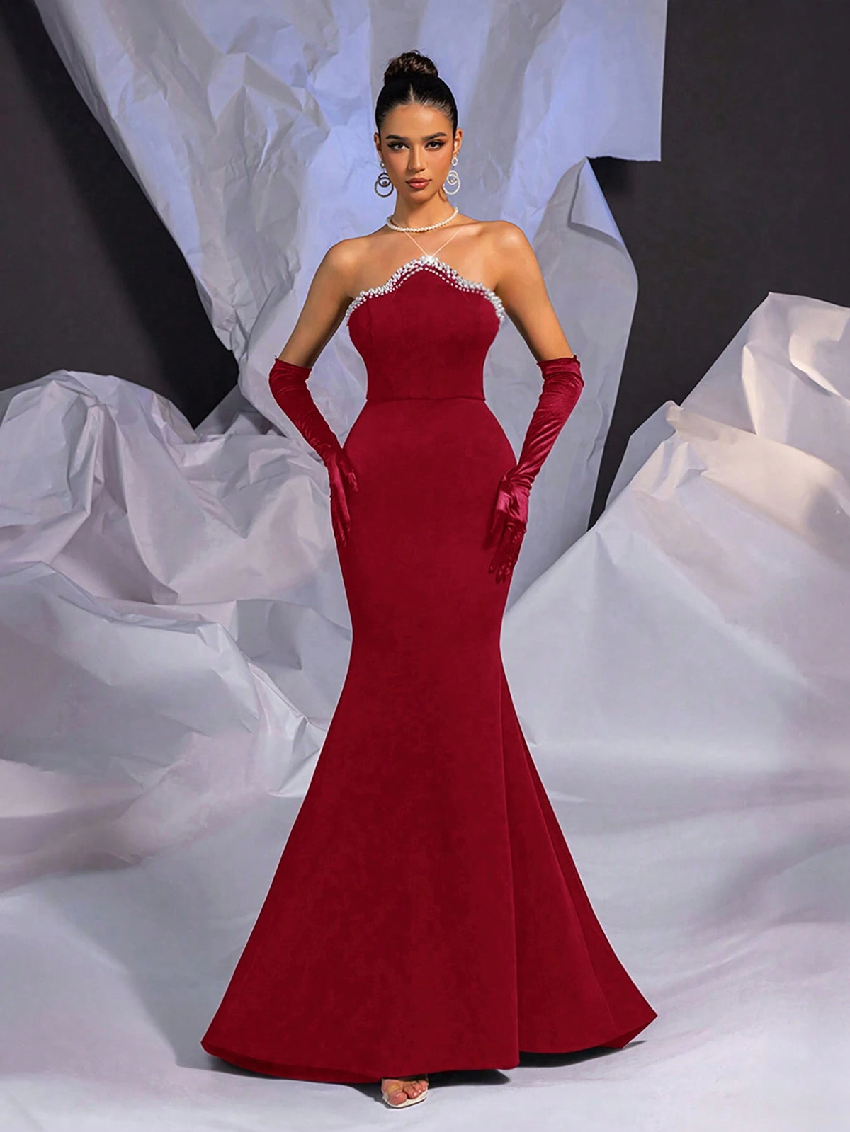 Elegant Asymmetrical Neckline Handcraft Beads 3D Fishbone Bodice High-Waist Fishtail Hem Gown, Slim-Fit Cocktail/Party/Wedding Dress