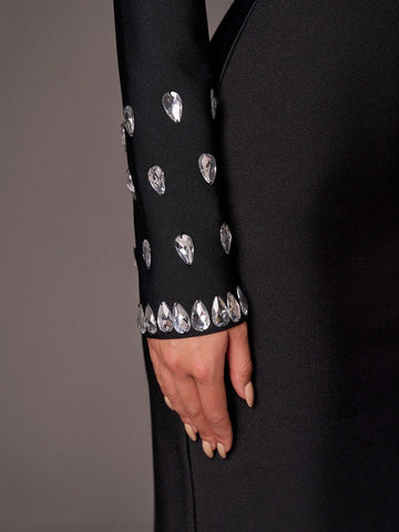 Elegant Black Asymmetrical Shoulder Long Sleeve Handmade Rhinestone Patchwork Velvet & Mesh Sheer Patchwork Slit Fitted Formal Gown