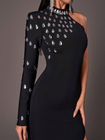 Elegant Black Luxurious Crystal Embellished One Shoulder High Slit One-Sleeve Bandage Formal Gown Maxi Dress For Women (Heavily Embellished)