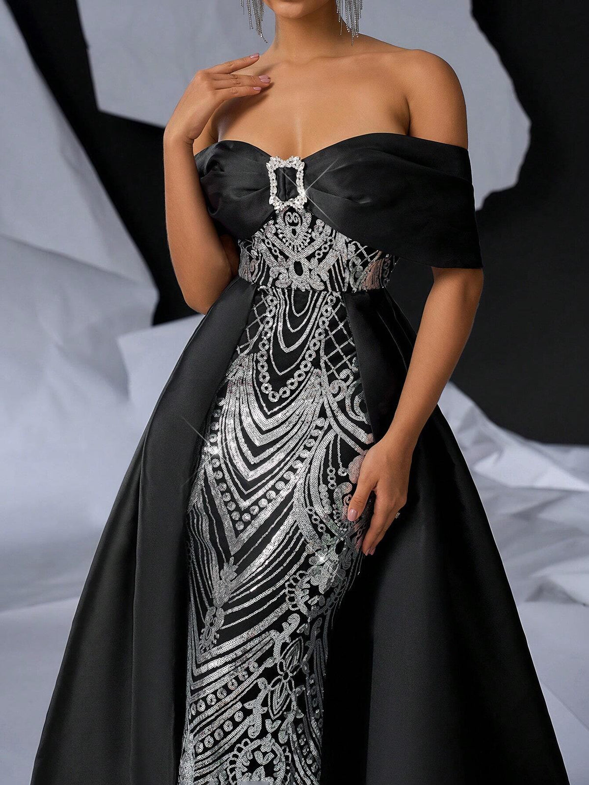 Elegant Black Satin Splicing Gorgeous Positioning Beads One-Shoulder Bow Rhinestone Button Bust Cup High Waist Thin Oversized  Fluttering Piece Bachelorette Party Graduation Season Wedding Event Heavy Court Style Dinner Dance Dresses