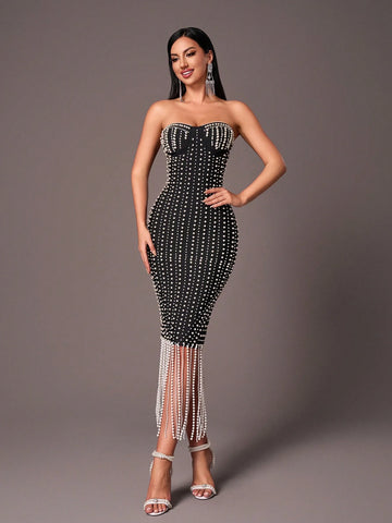 Elegant Black Strapless Luxury Handmade Beaded Pearl Chain Tassel Hem Bodycon Maxi Dress, Suitable For Party, Wedding, Formal Occasion