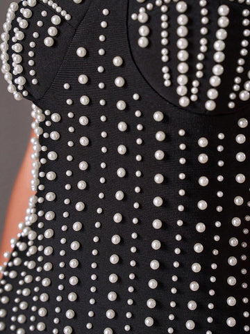 Elegant Black Strapless Luxury Handmade Beaded Pearl Chain Tassel Hem Bodycon Maxi Dress, Suitable For Party, Wedding, Formal Occasion