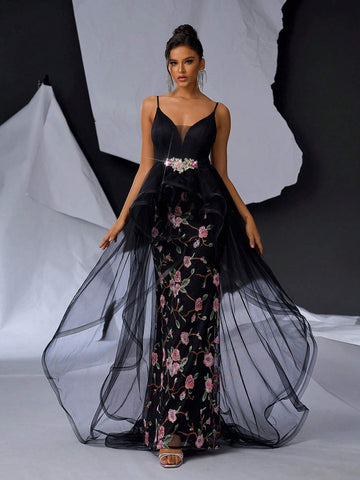 Elegant Black Straps V-Neck Bra Cups Upper Section Lace Waist SectionRomantic Embroidery Flowers And Floor Dragging Pendulum Dating Bachelorette Party Graduation Wedding Event Heavy Industry Dinner Party