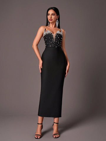 Elegant Black Tube Top, Novel Exaggerated Neckline, Gorgeous Hand-Made Beading, Tight-Fitting Rear Slit, Evening Bandage Dress (Heavy Industry Style)