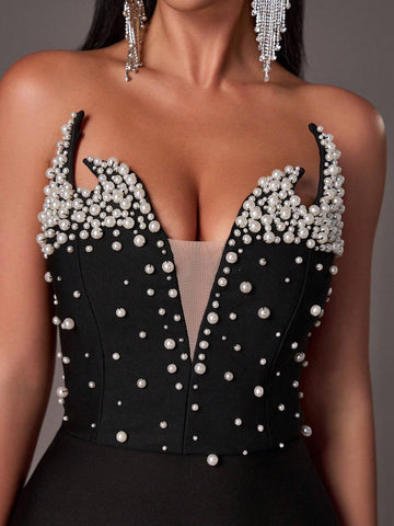 Elegant Black Tube Top, Novel Exaggerated Neckline, Gorgeous Hand-Made Beading, Tight-Fitting Rear Slit, Evening Bandage Dress (Heavy Industry Style)