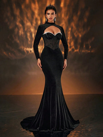 Elegant Black Velvet Long Sleeve Front Hollow Chest Handmade Beaded Chain Waist See-Through Pearl Embellished Mermaid Style Formal Evening Gown