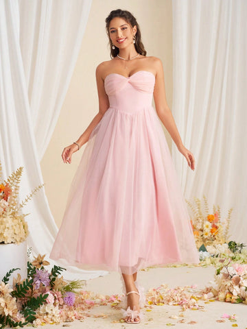 Elegant Bridesmaid Dress With Mesh Strapless Design