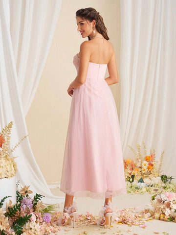 Elegant Bridesmaid Dress With Mesh Strapless Design