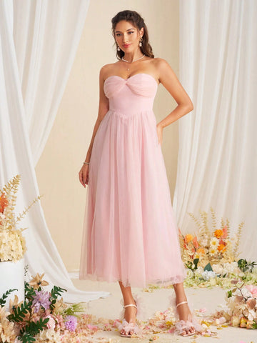 Elegant Bridesmaid Dress With Mesh Strapless Design