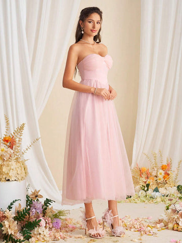 Elegant Bridesmaid Dress With Mesh Strapless Design
