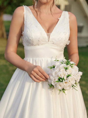 Elegant, Gorgeous And Luxurious White Simple V-Shaped 3D Three-Dimensional Flower , Festivals, Parties, Dances, Holiday Trains Satin Oversized Floor-Length Pleated Casual Wedding Dress