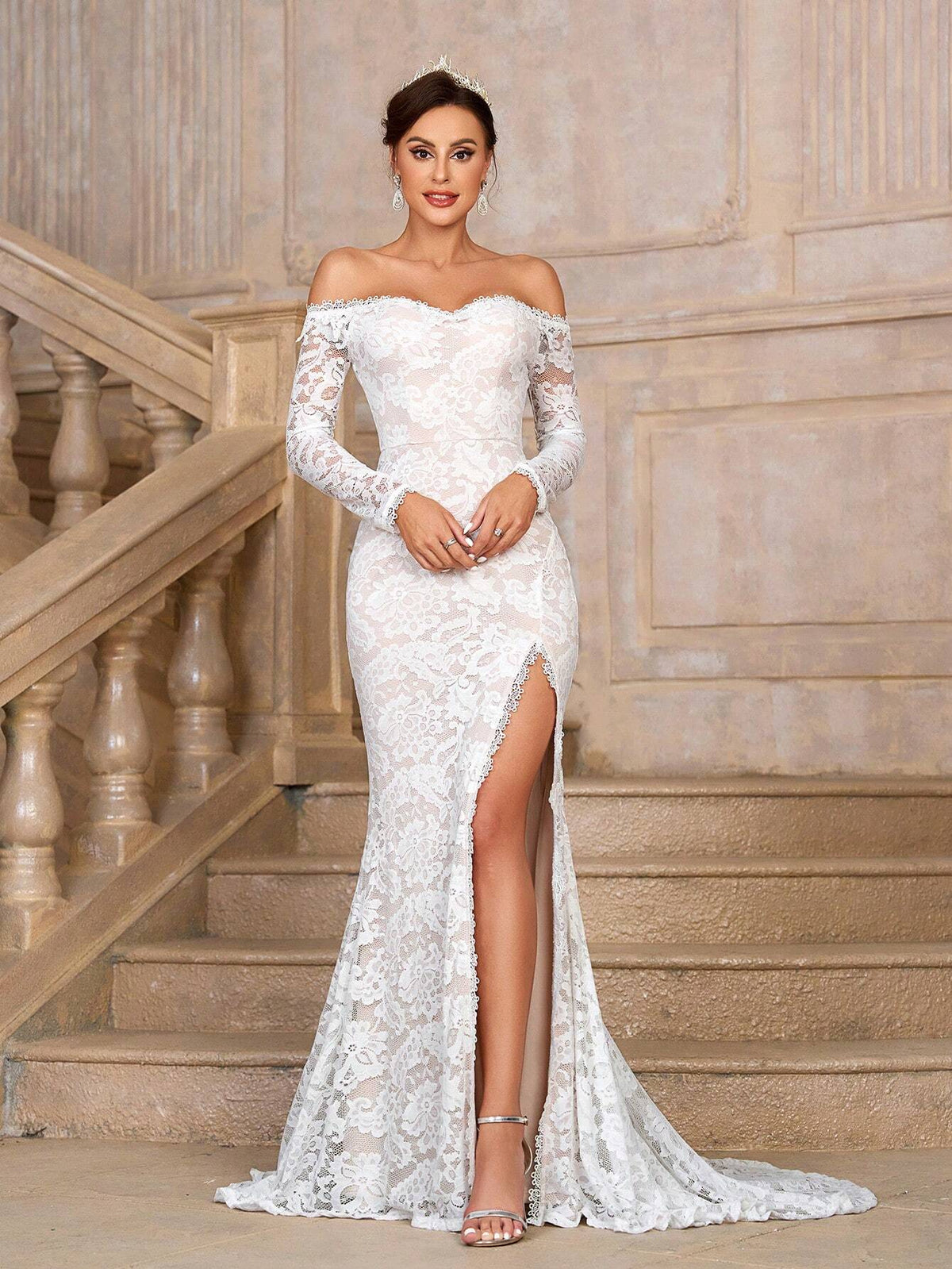 Elegant, Elastic Lace Breast Cup, Fishbone Pressure Line Sticker, Scallop Edge, French Classic Lace Appliqué, High Slit, Mermaid Tail Design, Suitable For Weddings, Bachelorette Parties, Graduation Ceremonies, Extra Long Tail Wedding Dress