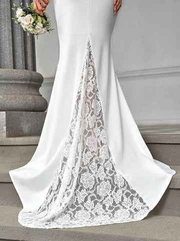 Elegant, Gorgeous And Romantic White Tube Top Stretch Knit Gathered Design Strapless Tight Fishtail Trailing Splicing Lace Suitable For Wedding Events Bachelor Party Vacation Graduation Season Wedding Dress