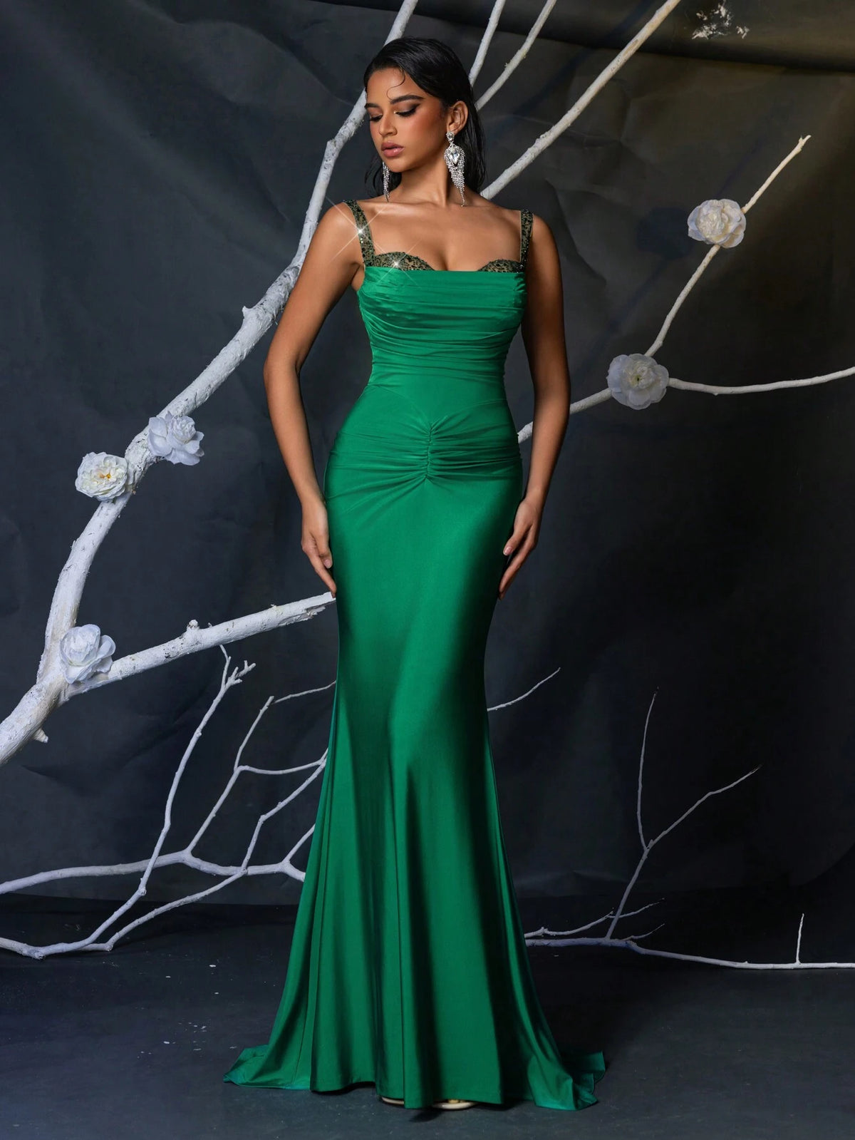 Elegant Gorgeous Luxurious Green Beads And Sequins Patchwork Stretch Knit Swimsuit Fabric Gathered Skinny Mermaid Tail Dress For Wedding Bachelorette Party Vacation Prom Dinner Dress Formal Event (Heavy Work Style)