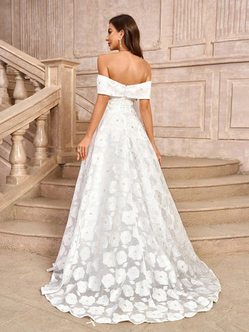 Elegant, Gorgeous, Romantic White Off-Shoulder Decoration Bodycon Court Train Jacquard Satin Wedding Dress With High Waist, A-Line Silhouette And Floor-Length Hem