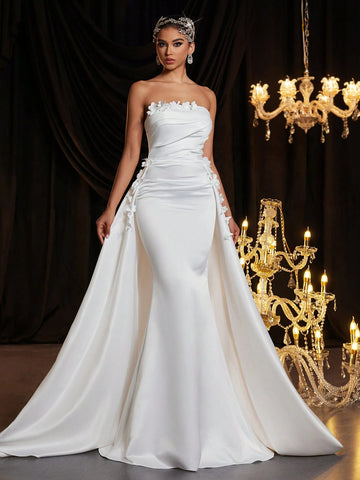 Elegant Luxurious Cream Satin 3D Floral Ruched Detachable Maxi Fish Tail Skirt, Suitable For Wedding, Bridal Shower, Bachelorette Party, Vacation