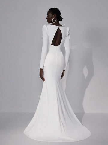 Elegant Luxurious Romantic White Sexy Open Back V-Neck Stretchy Knit Mermaid Maxi Dress With Extra Long Train, Suitable For Wedding,Party,Bachelor/Bachelorette Party,Vacation,Ball