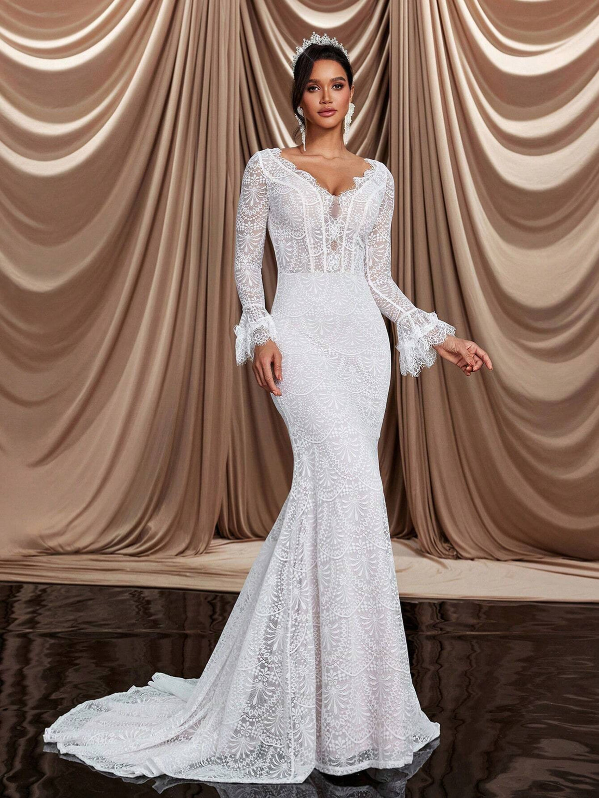 Elegant Luxurious V-Neck Long Sleeve Sheer Lace Bodycon Mermaid With Train Dress, Suitable For Wedding, Party, Prom, Vacation Events