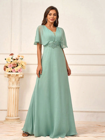 Elegant, Modest And Simple Women's Chiffon Dress In Grass Green Color,  Music Festivals, Graduation Season, Mother's Day And Other Formal Occasions. Available In Standard Size And Perfect As Bridesmaid Dress.